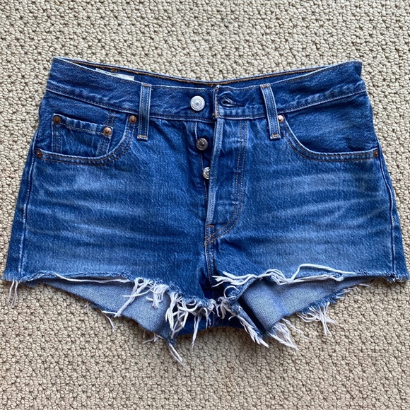 Levi’s 501 denim shorts - Picture 1 of 2